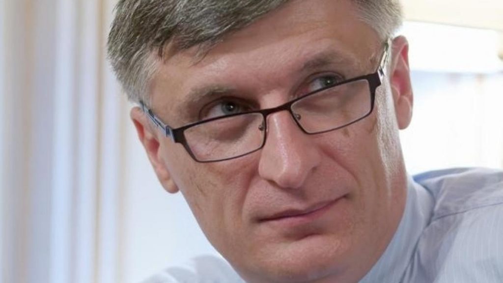 Catalin Avramescu nu mai candideaza la prezidentiale motivul retragerii
