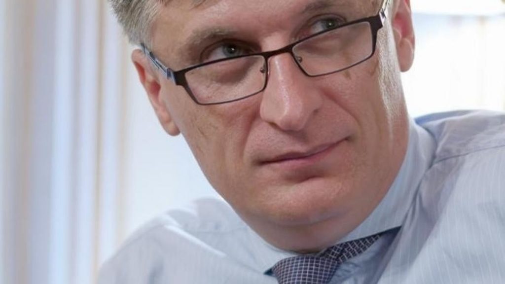 Catalin Avramescu vrea sa candideze la prezidentiale Candidatii actuali sunt foarte slabi