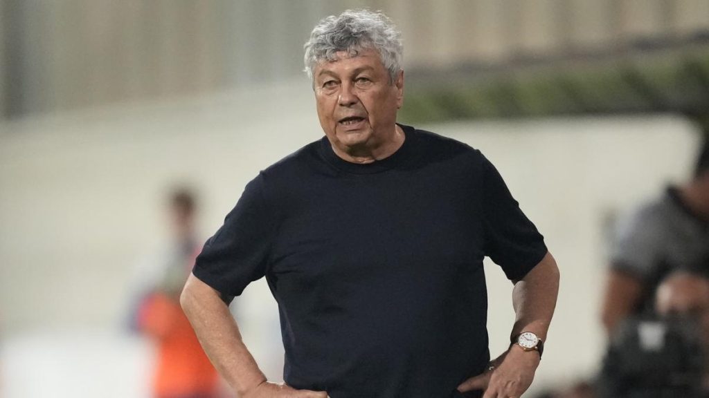 Romania a inceput cu stangul calificarile CM 2026 0 1 cu Bosnia