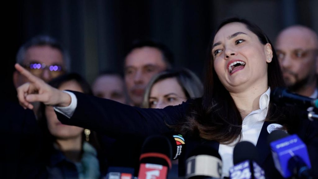 Sa radem cu sau de Anamaria Gavrila