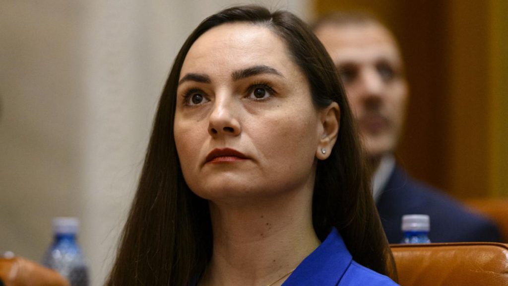 Anamaria Gavrila afirma ca propunerea POT pentru CCR este Lacramioara Axinte fosta judecatoare cu Operatiunea Turul 2 inapoi