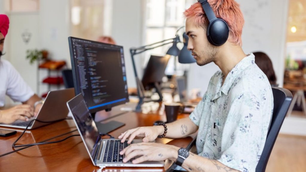 Metoda task masking prin care generatia z isi pacaleste sefii