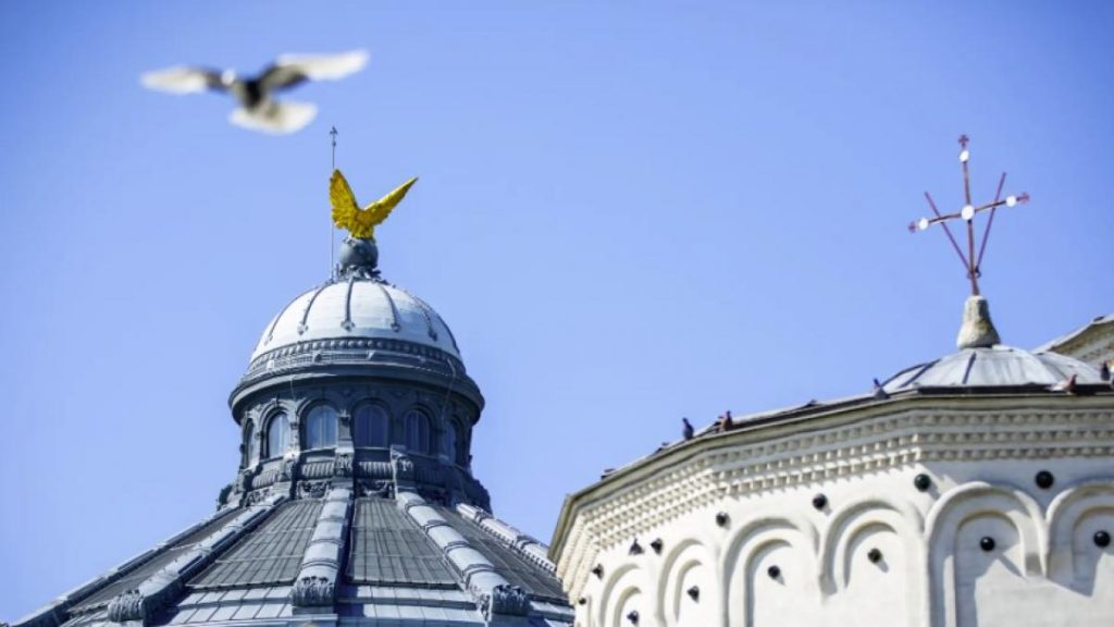 BOR Nu se implica in alegeri prezidentiale dupa slujba lui Teodosie