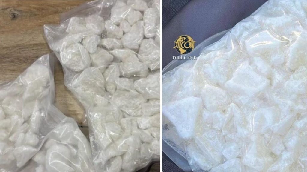 Captura de droguri la frizerie in Bistrita Tanar prins cu 1 kg de 2MMC