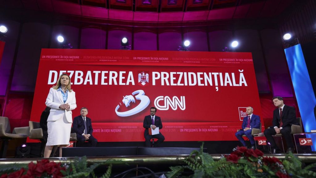 Cine a castigat dezbaterea decisiva de la Antena 3 Sociolog Nu garanteaza turul doi dar are o optune serioasa