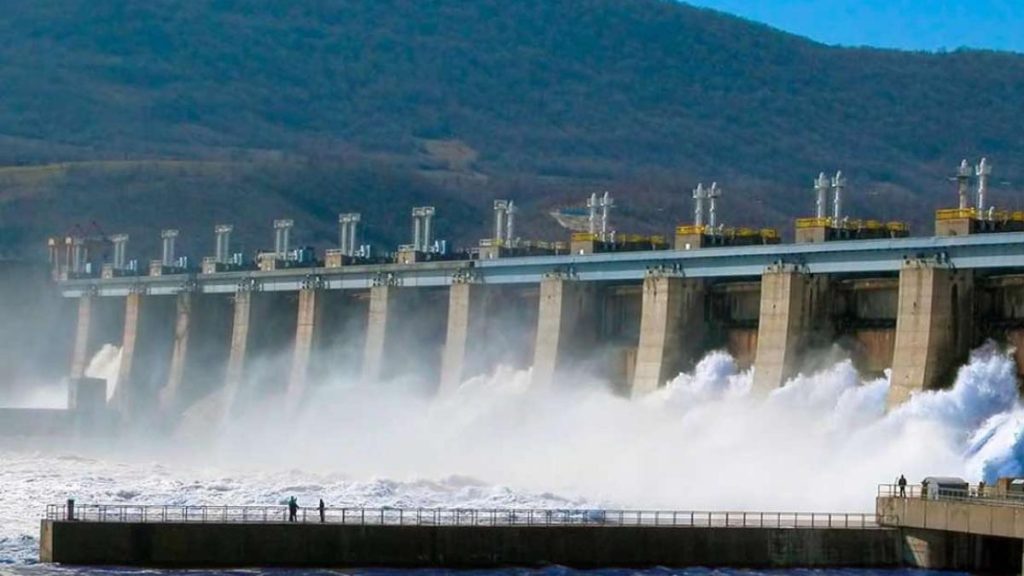 Hidroelectrica va monta panouri fotovoltaice pe 20 hidrocentrale