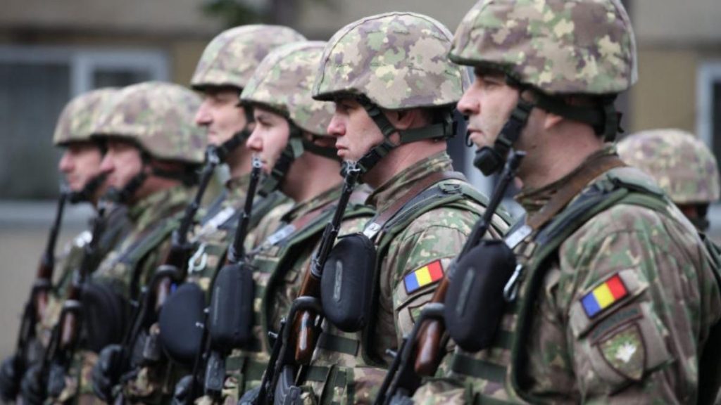 MApN demonteaza informatii false despre suspendarea salariilor militarilor