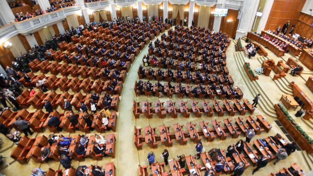 10 parlamentari de la SOS si POT au trecut la PSD