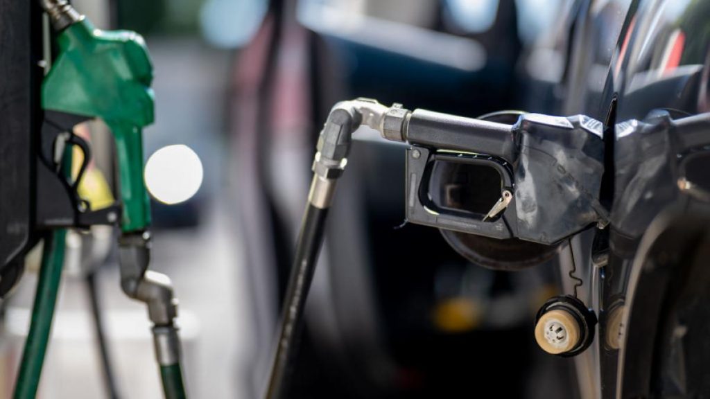 Benzina si motorina s ar putea scumpi