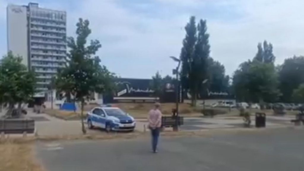 Foc de arm pe plaj n Mamaia rnit un brbat