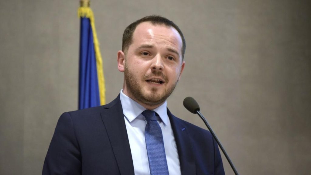 Noul ministru al Sanatatii Venitul salariasilor nu va scadea