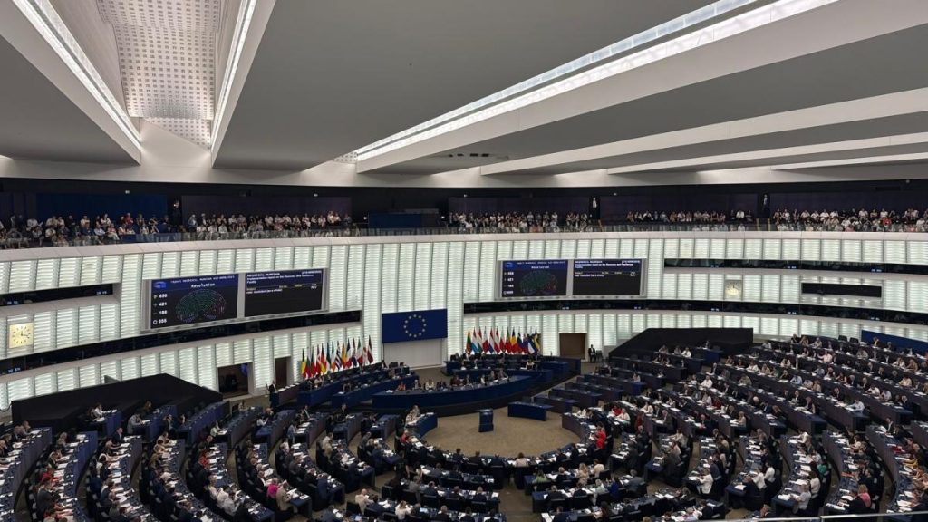 Parlamentul European a votat prelungirea PNRR pentru Romania