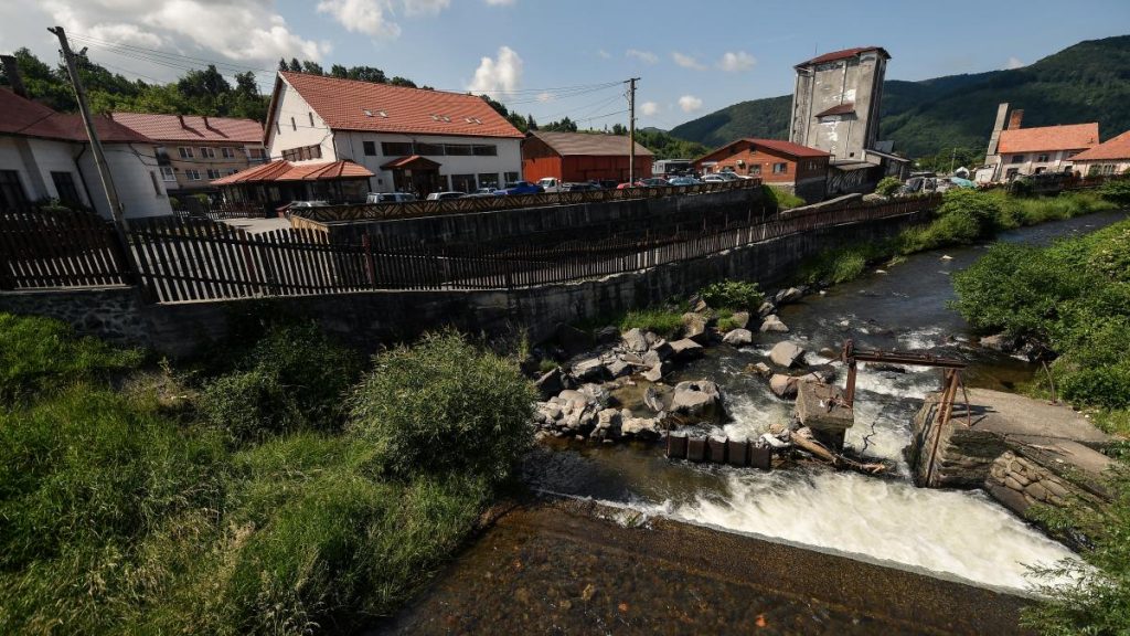 Patru localitati din Mures fara ap potabila din cauza salinitatii