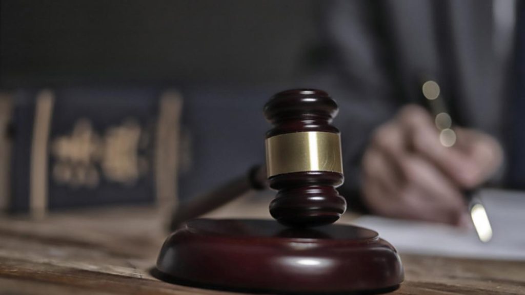 CSM acuza dezinformare din partea lui Bolojan privind judecatorii pensionati