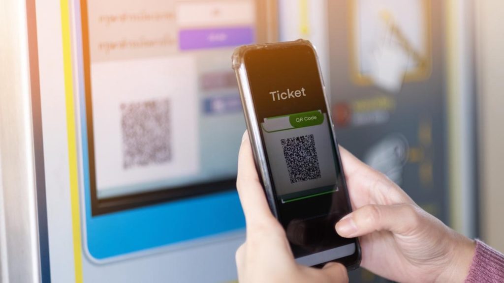 Codurile QR false din parcariile Constantei sofer pierdut 700 lei