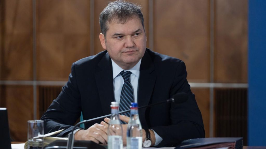 Desfiintarea indemnizatiilor membrilor intr o institutie
