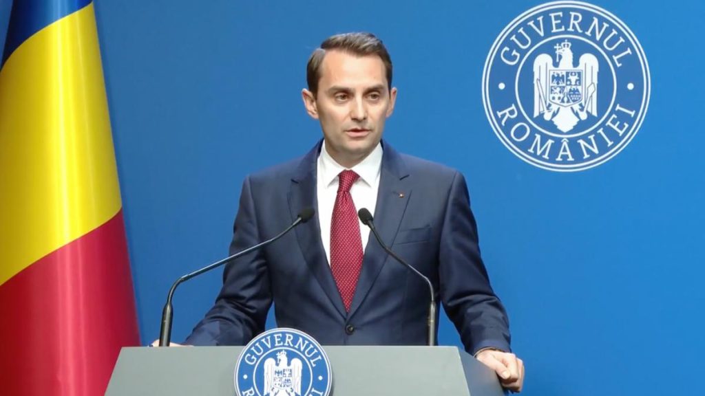 Ilie Bolojan reduce costurile la Guvern Demnitarii primesc Duster fara sofer masinile se taie cu 50 benzina dispare si mesele dupa sedinte