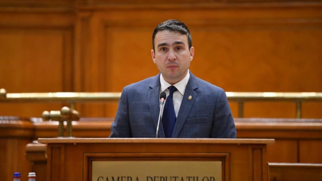 PSD ia in calcul abtinerea la motiunea AUR