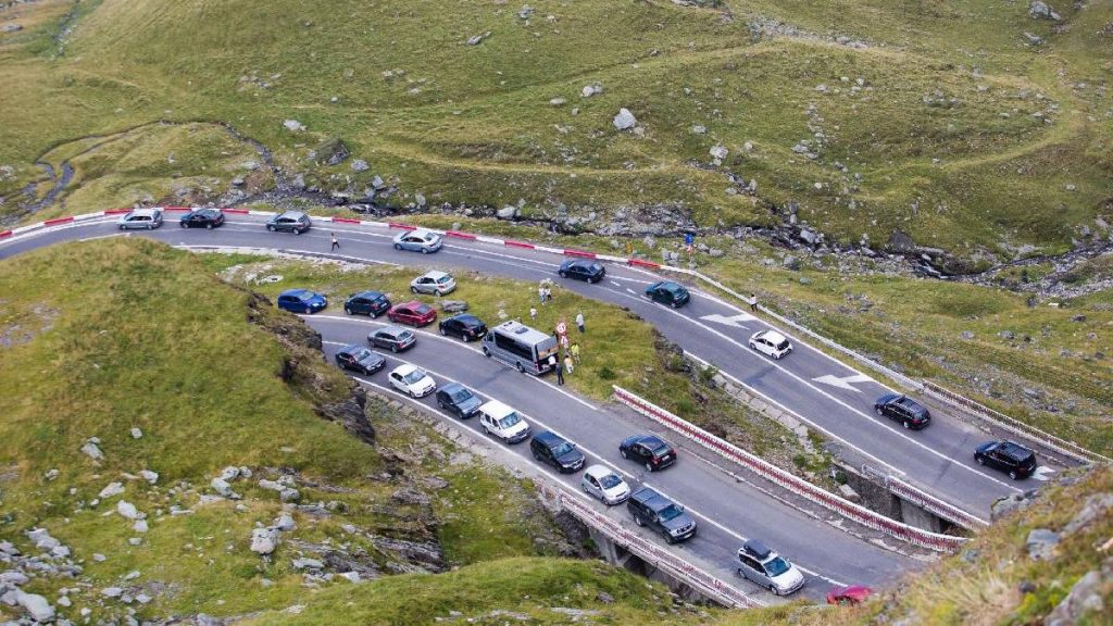 Transfagarasanul s a transformat in parcare trafic blocat