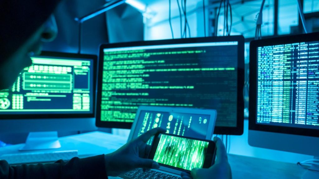 Ce este ClickFix metoda hackerilor nord coreeni Lazarus