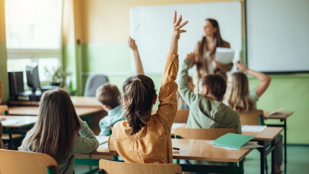 Comasarea scolilor din Vrancea in 2025 2026