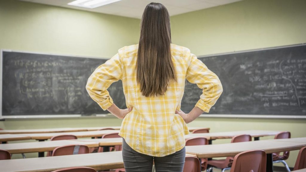 Daniel David despre veniturile din educatie Vor scadea Ce se va intaampla cu plata profesorilor