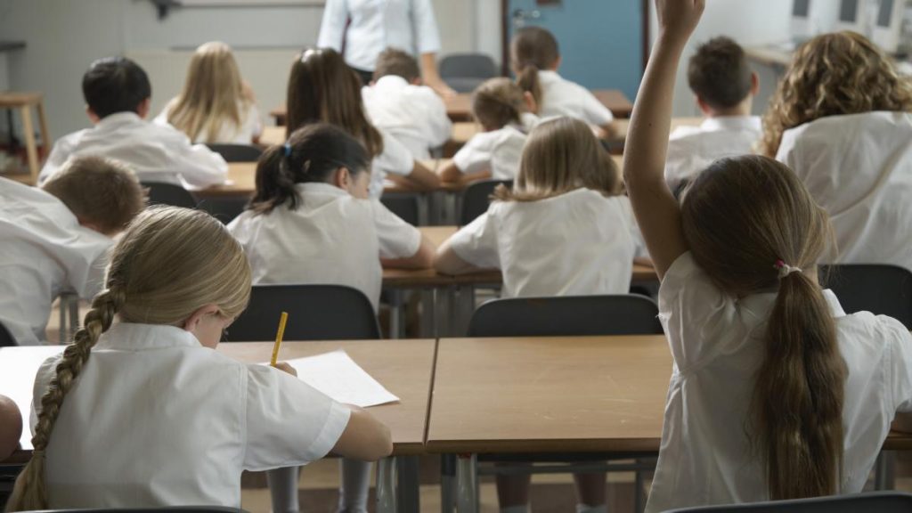 Dezastru in educatie parintii si profesorii avertizeaza
