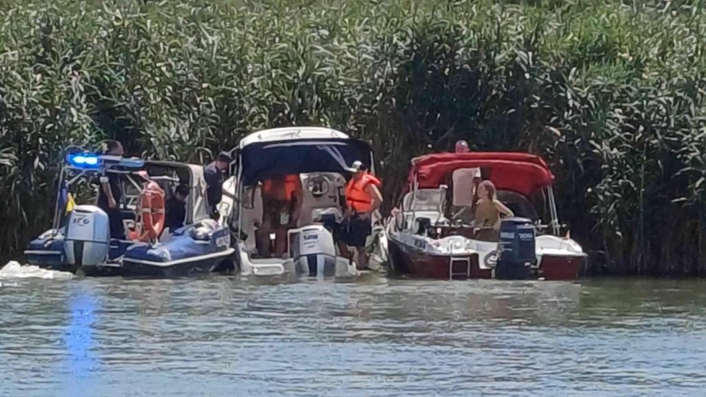 Incident la Sulina barca scufundata ajutor solicitat