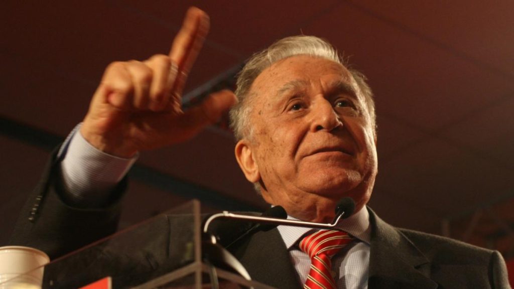Istoricii dupa moartea lui Ion Iliescu A fost hulit si adulat