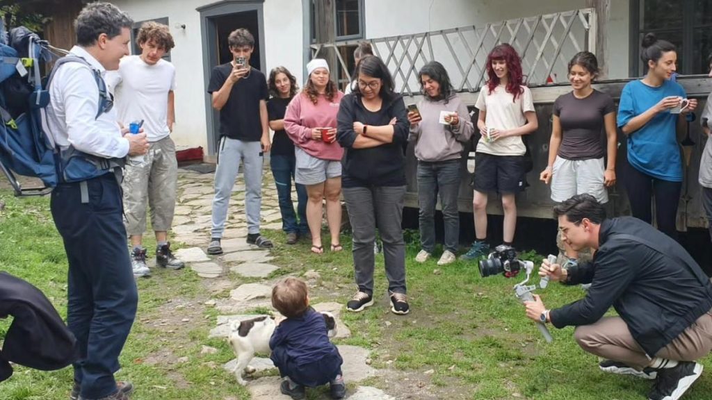 Nicusar Dan si familia au vizitat Rosia Montana