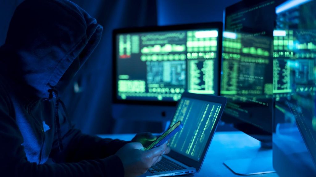 Romania tinta hackerilor spitale si banci atacate