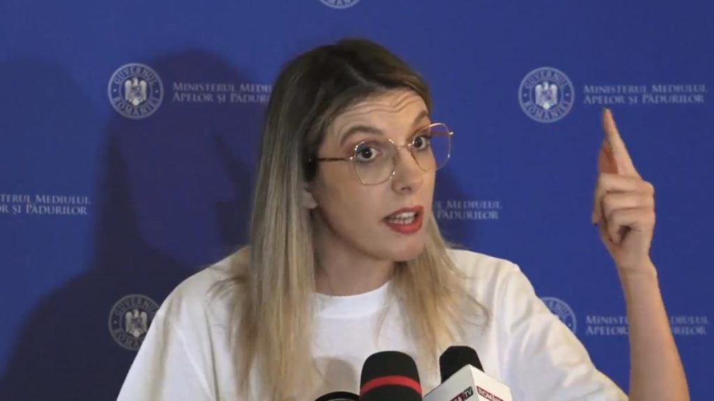Scandal la Ministerul Mediului Buzoianu cu protestatarii