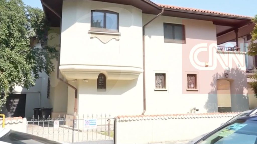 Vila de protocol primit de Traian Basescu de la Guvern