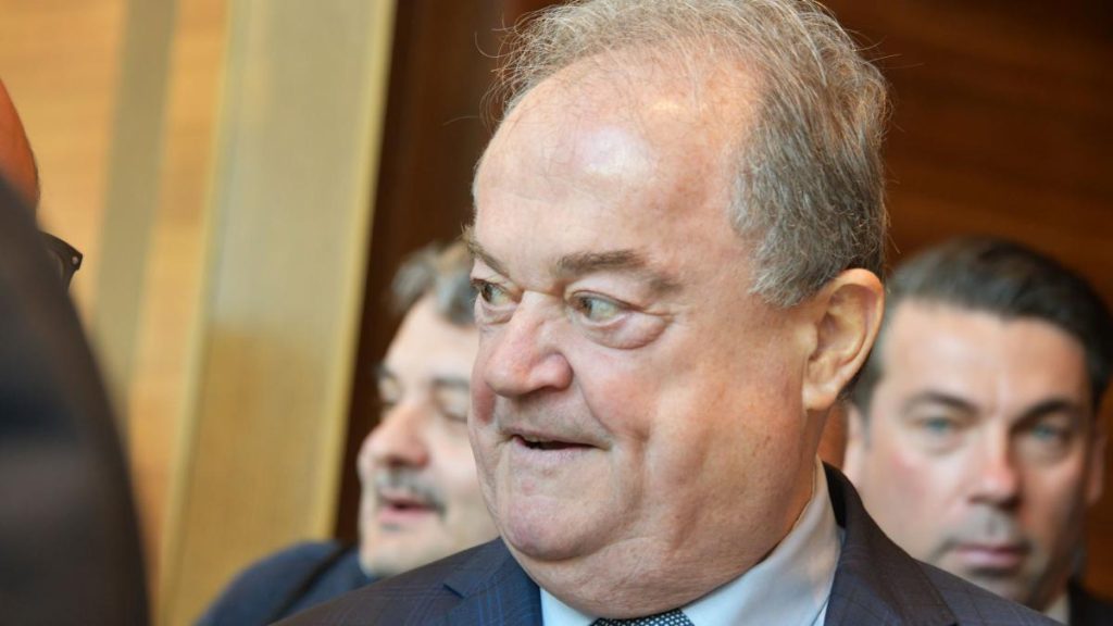 Blaga si Muraru sustin pe Bolojan si critica PSD