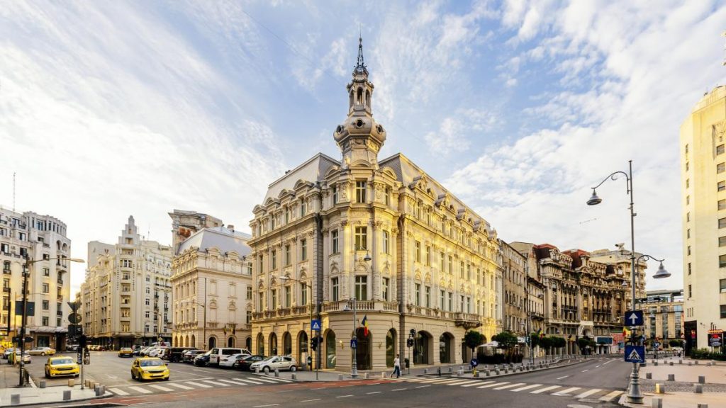 Bucuresti capitala poeziei 30 de tari 224 lecturi