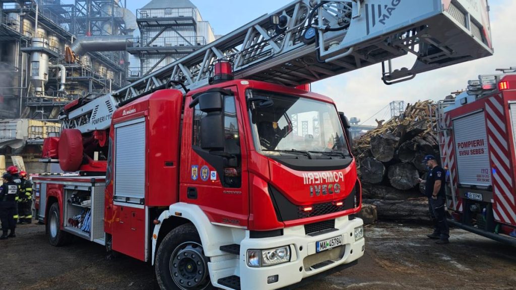 Explozia de la fabrica Kronospan Sebes a fost cauzata de praf
