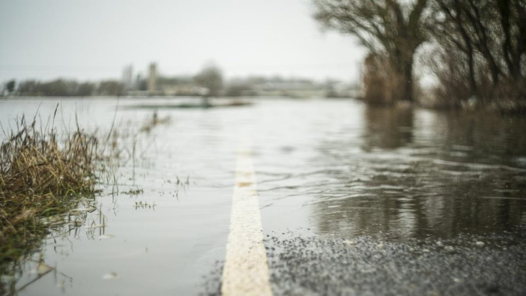 Hidrologii au emis cod galben de inundatii in nordul tarii