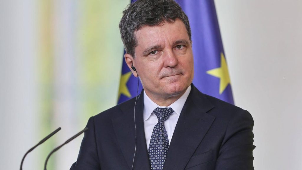 Nicusor Dan Coalitia functioneaza dupa rezultatele macro ale Guvernului