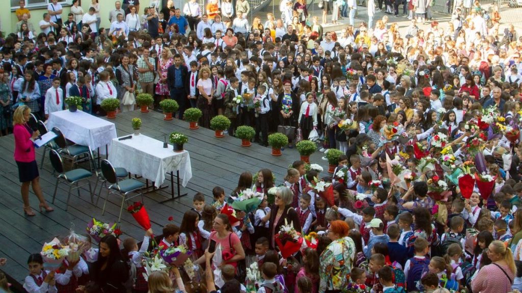 Prima zi de scoala 2025 schimbari pentru elevi si profesori
