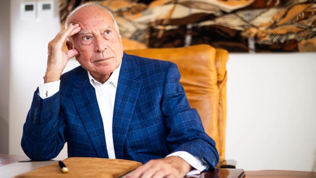 Profesorul Dan Voiculescu explica necesitatea combaterii saraciei extreme