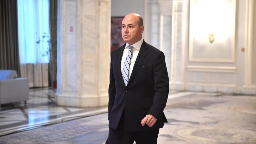 Un deputat PNL vrea amenzi pentru partidele ce incita la ura