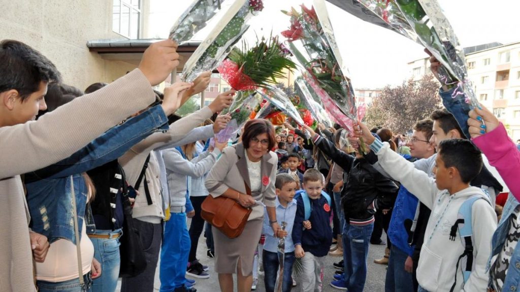 prima zi de scoala activitati suprize si mesaje