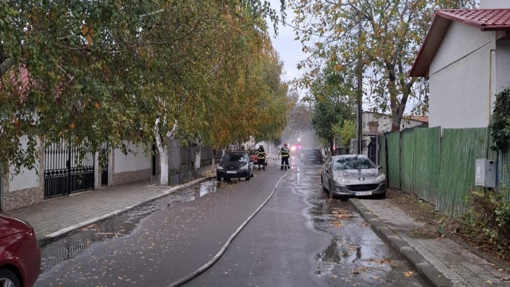 Alertă în Năvodari, după ce un şofer a lovit o conductă de gaz Alerte in Navodari dupa ce un sofer a lovit o conducta de gaz