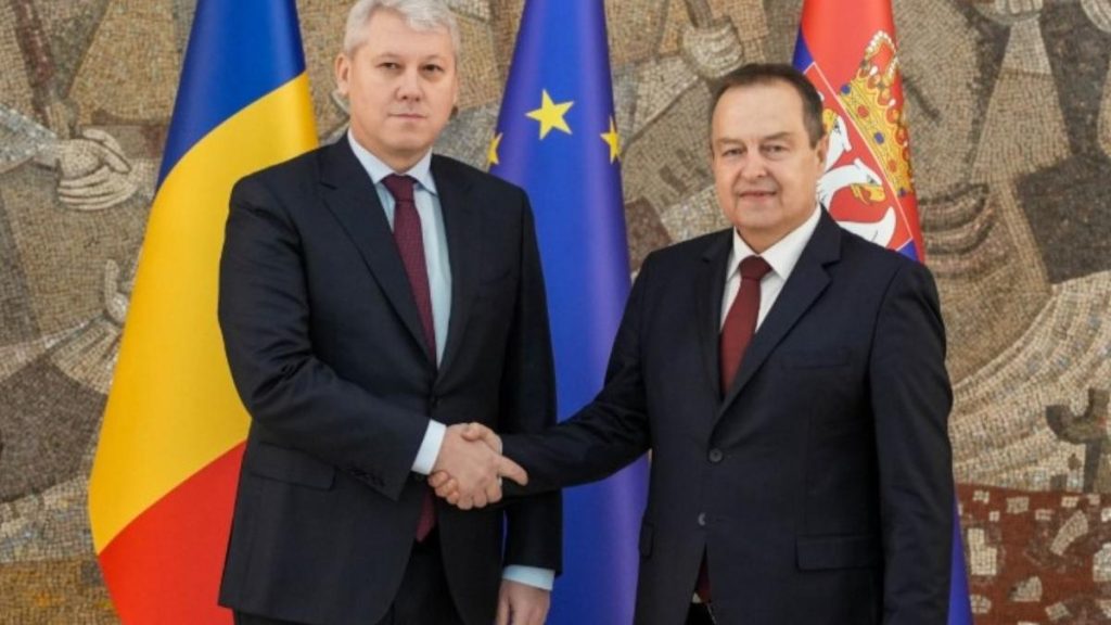 Catalin Predoiu s a intalnit cu ministrul sarbe de Interne