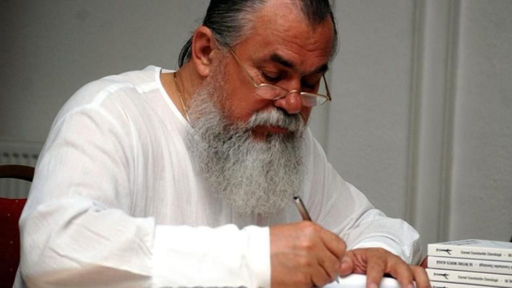 Cornel Constantin Ciomazga lanseaza Fericirea altfel si Imnele Vietii