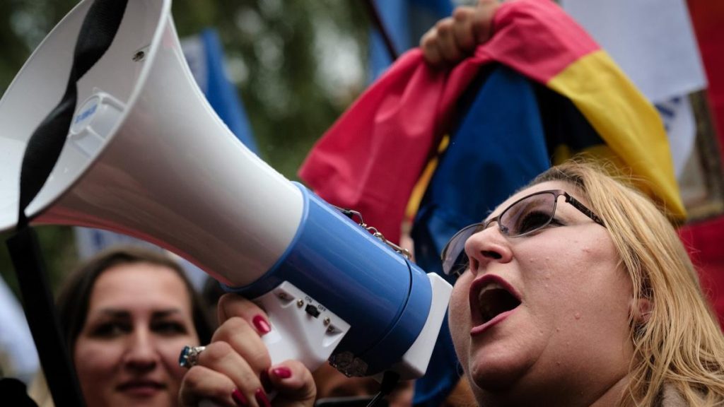 Diana Sossoaca inculpata pentru 11 infractiuni inclusiv propaganda legionara Sefa SOS Romania intra in dictatura
