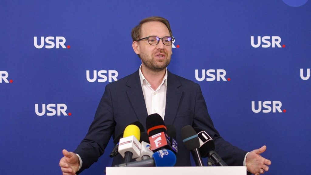 Dominic Fritz: Nu cred că putem crește salariul minim anul viitor Dominic Fritz Nu cred ca putem creste salariul minim anul viitor