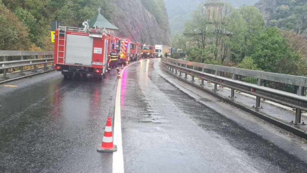 Incendiu la Manastirea Cozia Veche din Valcea