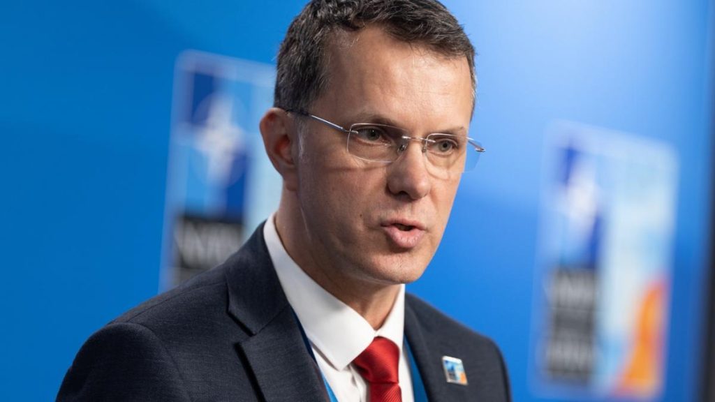 Ionut Moscheanu despre inchiderea liceelor romanesti din Ucraina Nu se va intampla asta