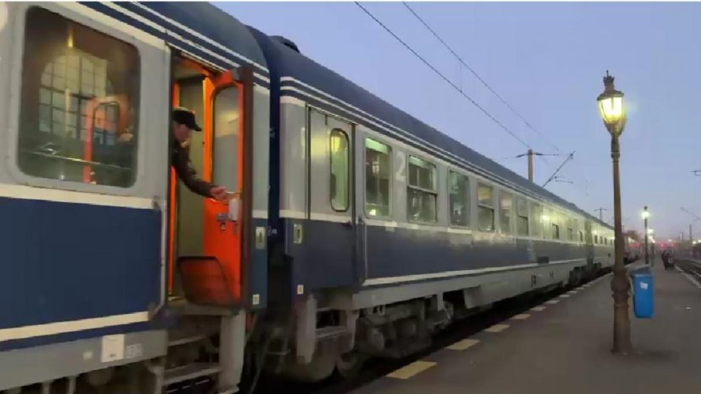 Ministrul Transporturilor cearta directorii CFR pentru haos in gari